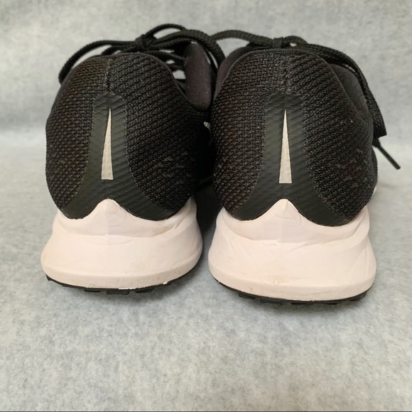 Nike Zoom Elite 10 shoes - Picture 3 of 9